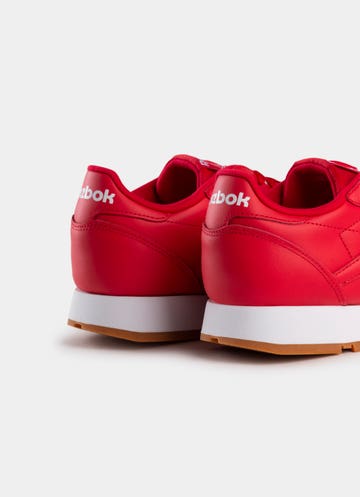 Reebok Classic Leather Shoe in Red