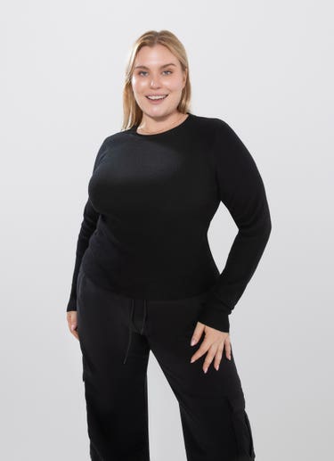 Royàl Layers Long Sleeve - Curve in Black