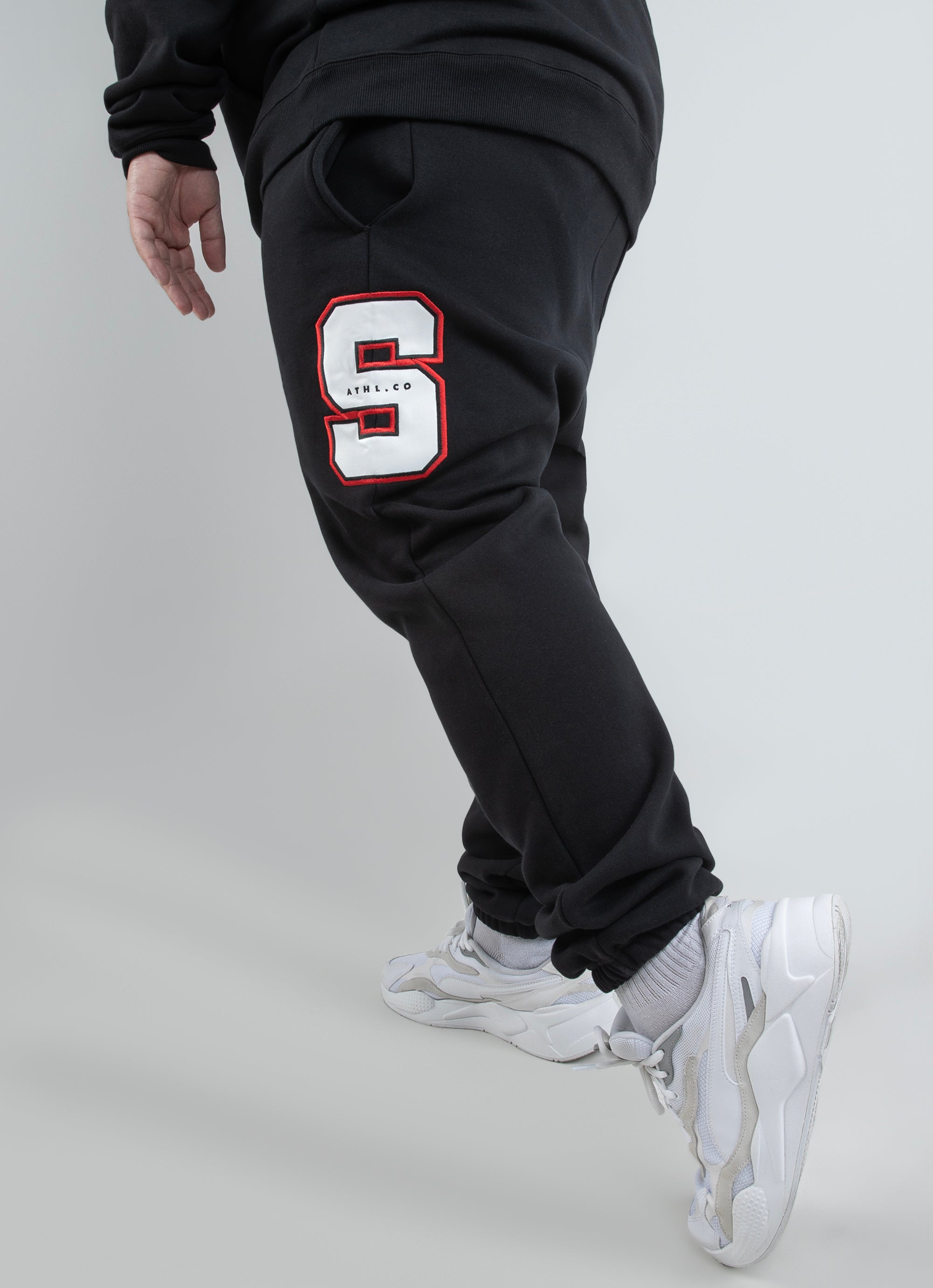 Stmnt Banner Trackpant - Big u0026 Tall in Black | Red Rat