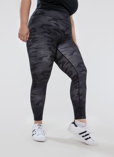 Stryde Cloak Leggings - Curve in Multi
