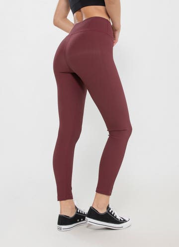 Stryde Cushy Leggings in Red