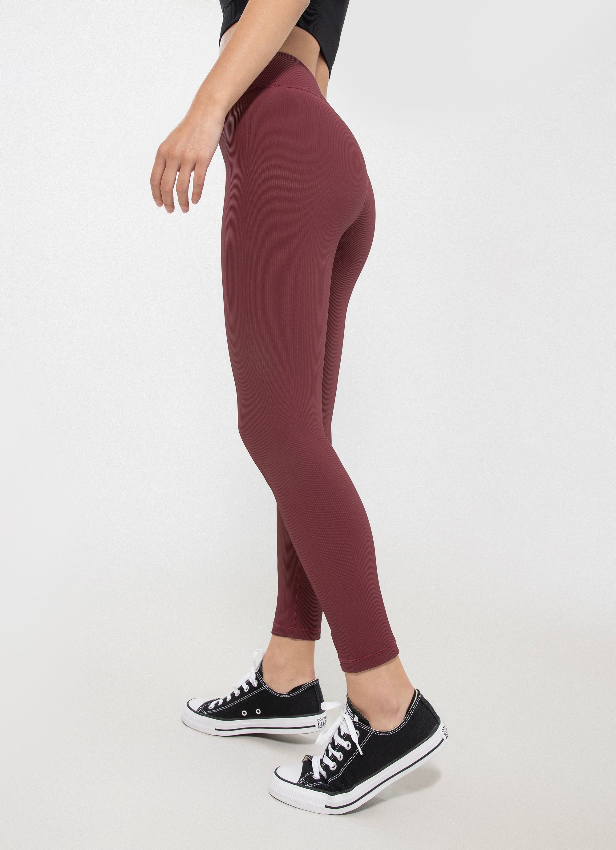 Stryde Cushy Leggings in Red