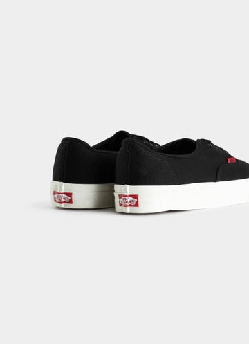 Vans Authentic Shoes in Black