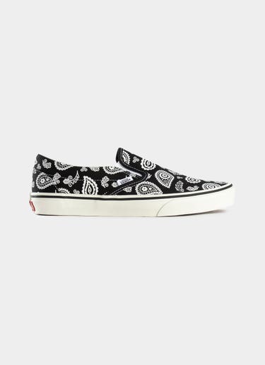 Vans Classic Slip-on Shoes - Womens in Black