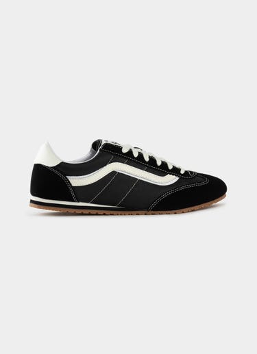 Vans Super Low Pro Shoes - Unisex in Black