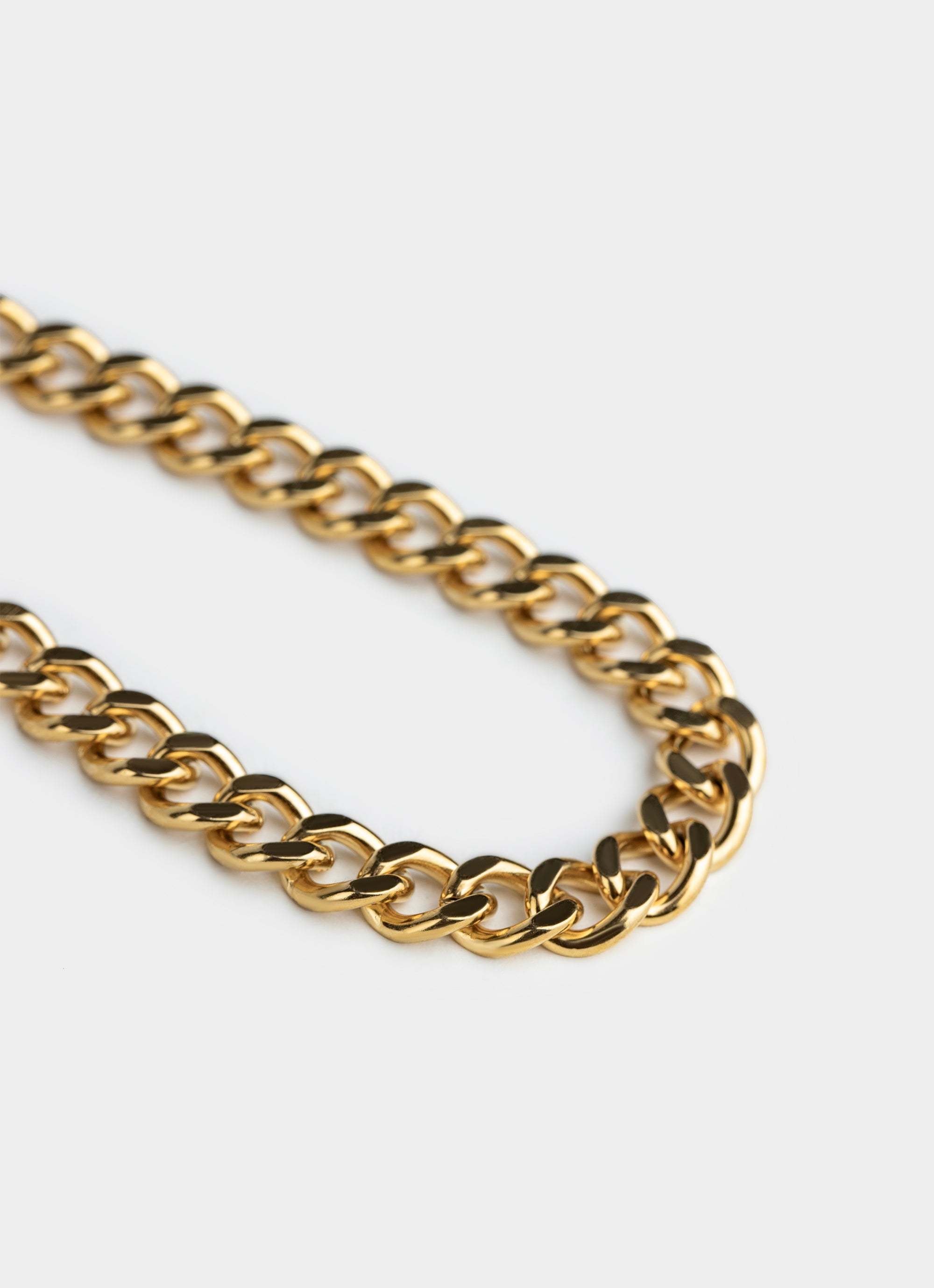 Vendetta Bar Clasp Cuban Bracelet - 18k Gold Plated in Gold