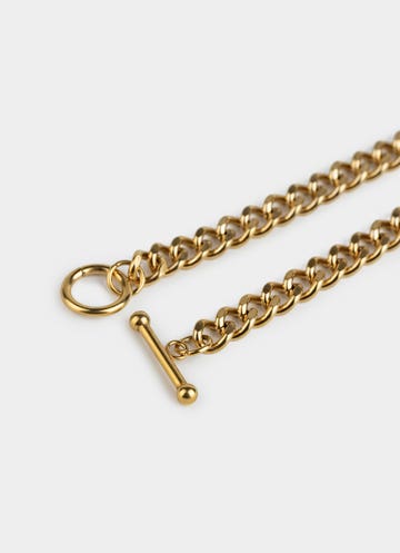 Vendetta Bar Clasp Cuban Chain - 18k Gold Plated in Gold