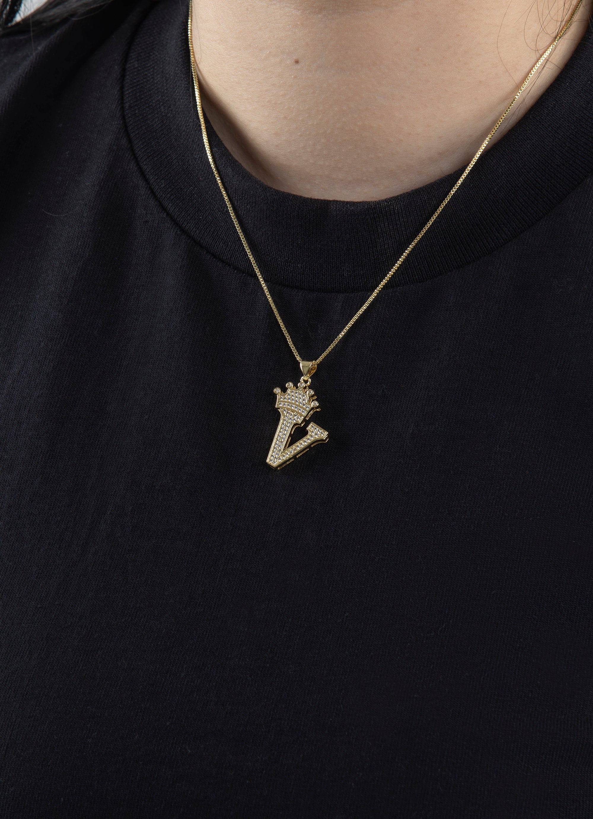 Vendetta Crown Letter V Pendant 18k Gold Plated in Gold Red Rat