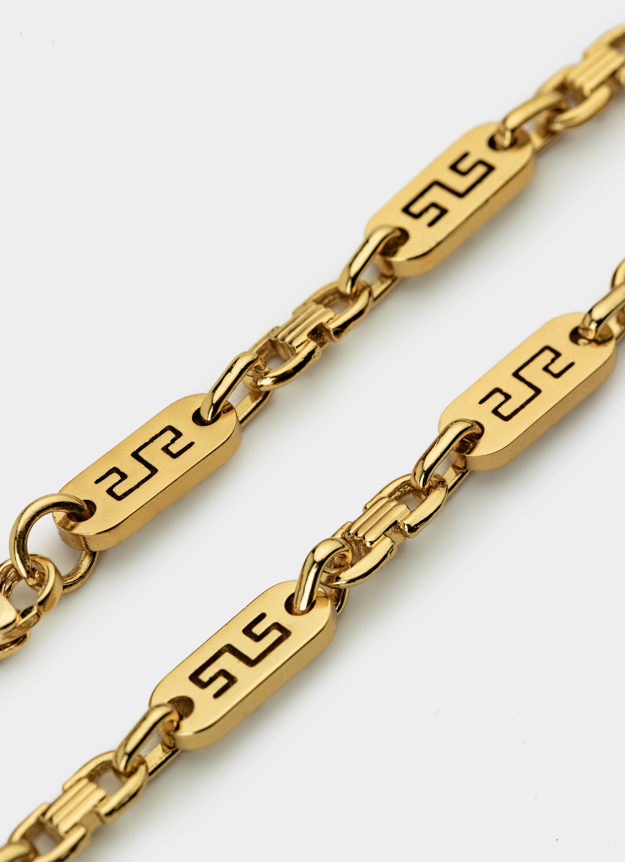 Vendetta Greca Plate Bracelet 6mm - 18k Gold Plated in Gold