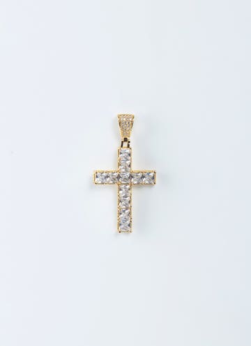 Vendetta Holy Cross Pendant in Gold